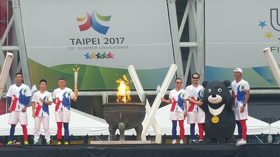 世大運聖火停駐「毛公鼎」 迎接世大運開幕