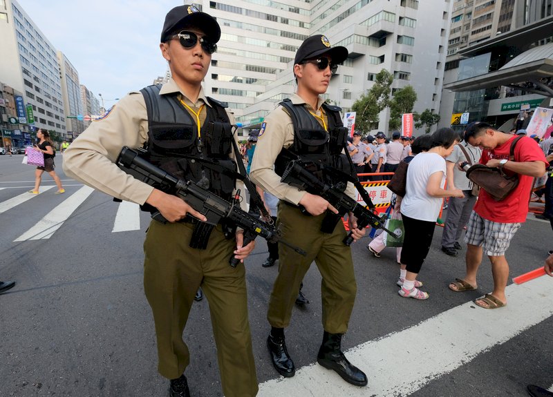 國軍支援世大運反恐 李喜明視察整備情形