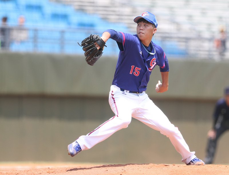 世大運棒球台首戰法國 天母球場擠爆觀眾