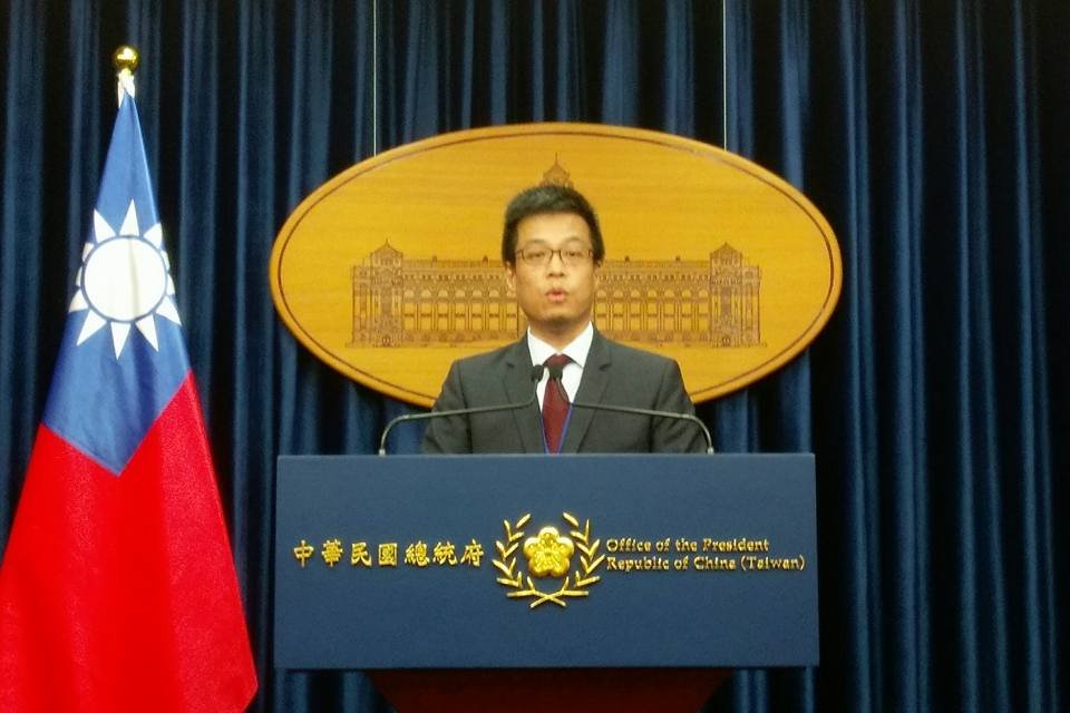 否認總統怒飆內政部長 府譴責不實謠言