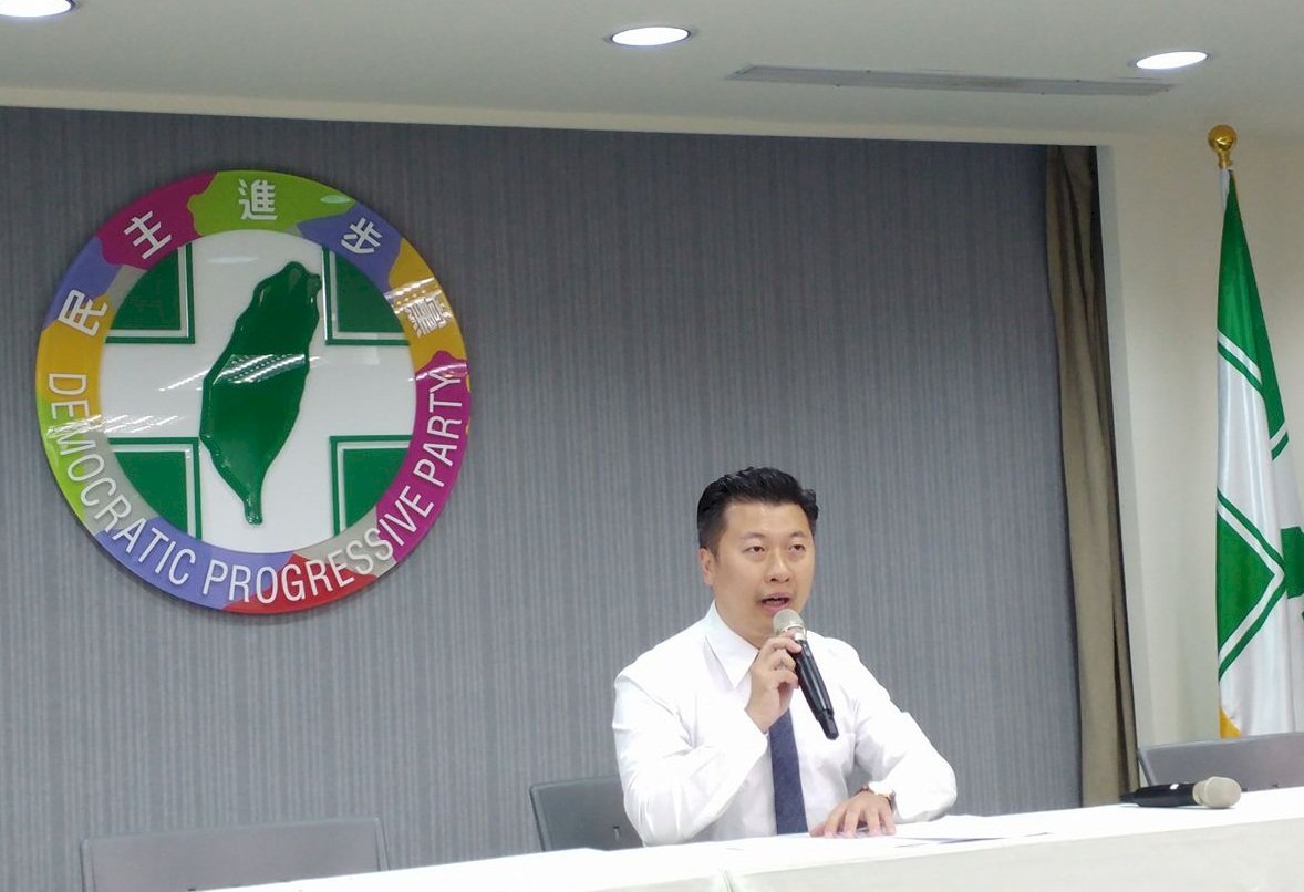 綠營擬徵召劉櫂豪、洪國浩選台東南投縣長