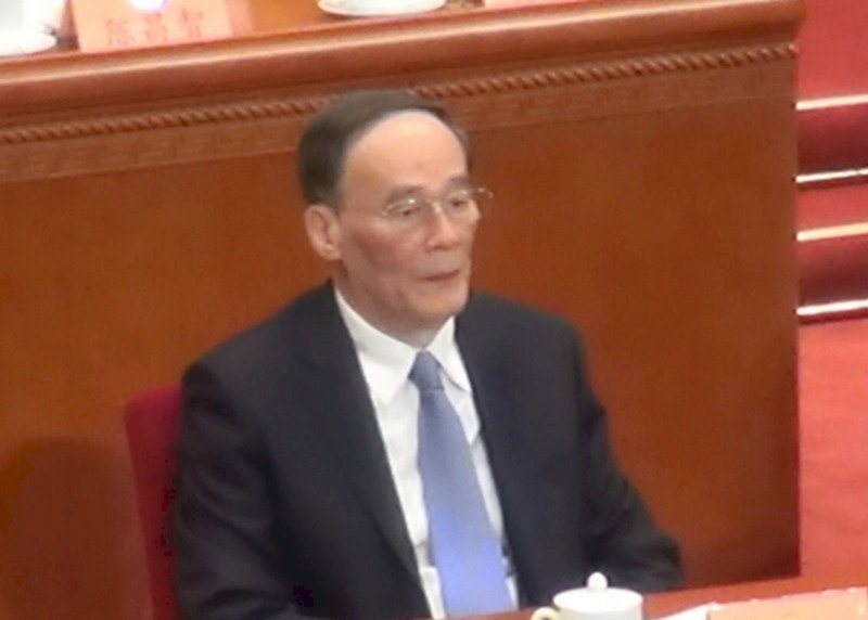 王岐山現身 出席中共前高官告別式