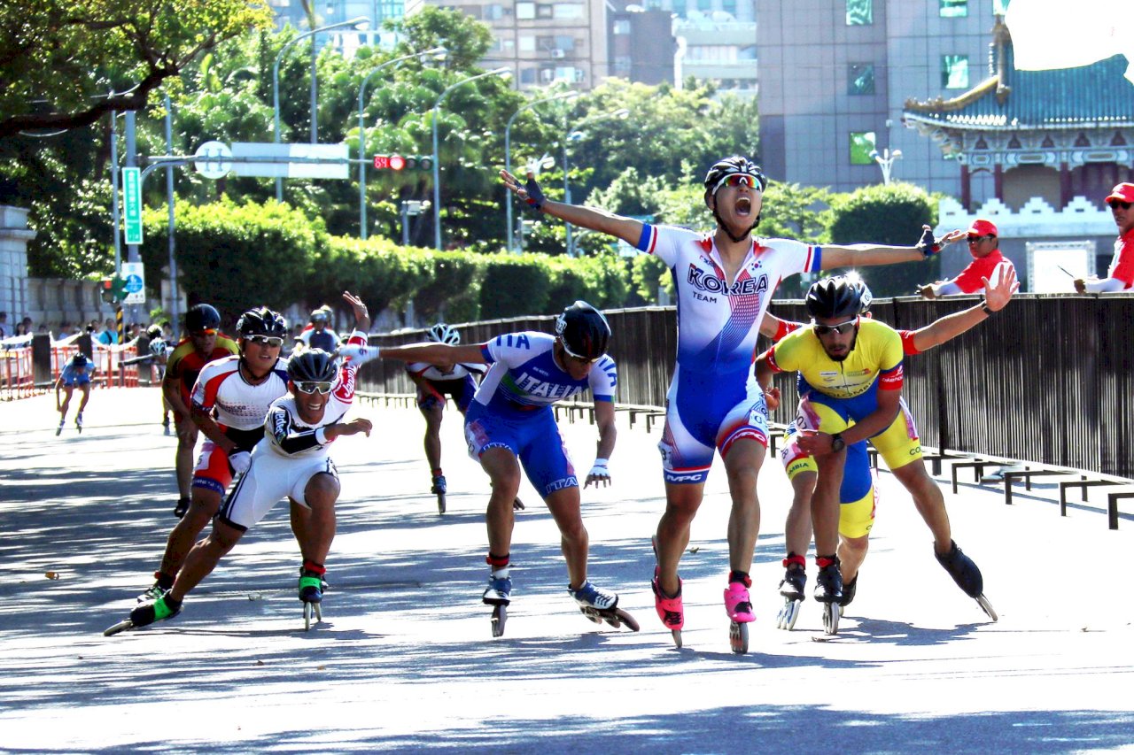 滑輪溜冰男子道路馬拉松 韓國奪冠