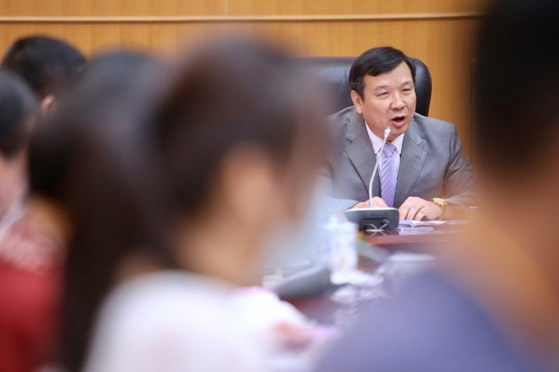 葉毓蘭質疑裁減鐵路警察員額 李逸洋澄清