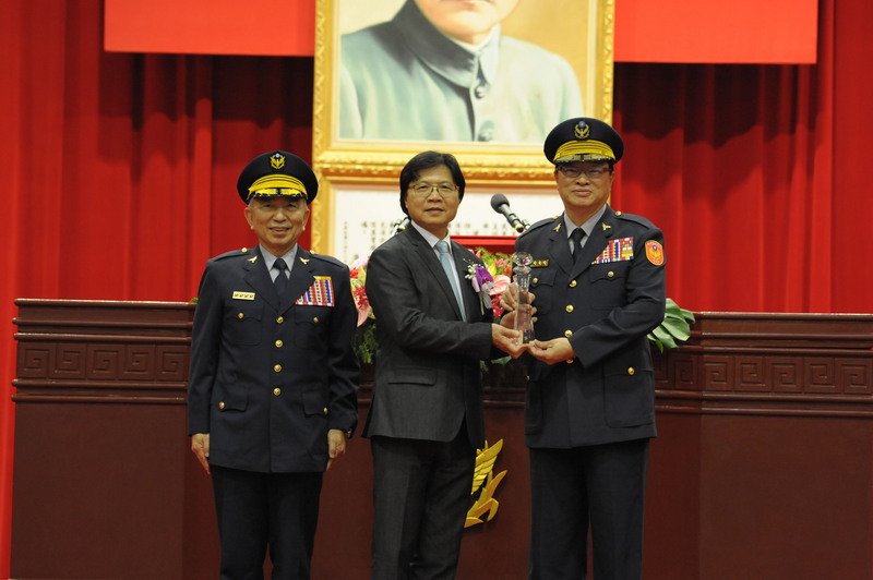 警大素質高 葉俊榮：續以行動支持警察教育