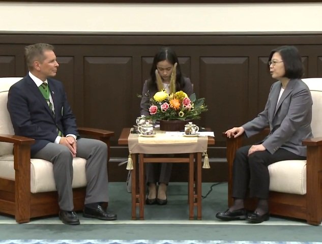 總統：照顧軍人是國家責任 三軍統帥職責