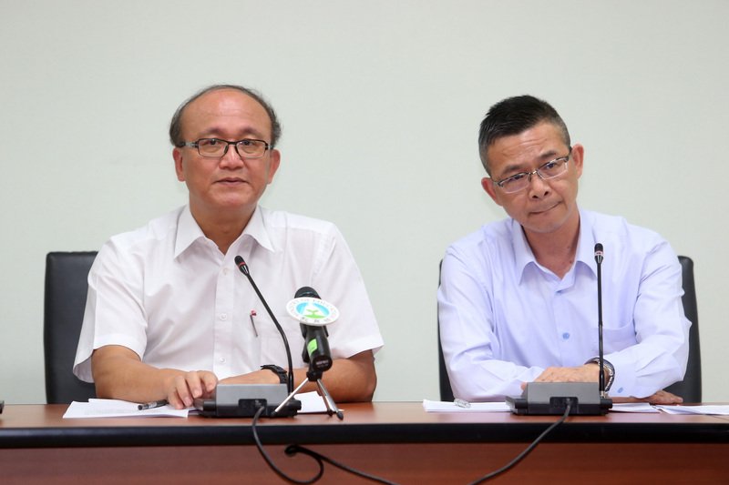 遭指政治干預 教部：文言文降比過程民主