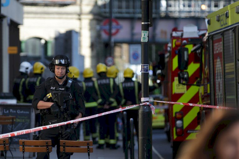 英警：倫敦地鐵爆炸案 第六名嫌犯落網