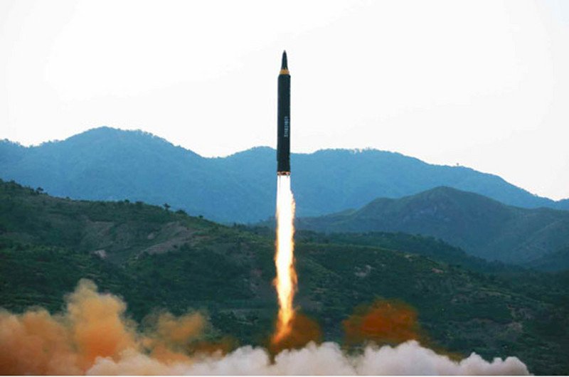 南北韓射發彈 台股、亞股鎮定