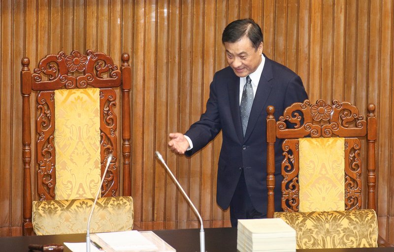 出席餐宴遭批不中立 蘇嘉全澄清