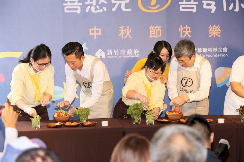 副總統：喜憨兒烘焙事業是社企典範
