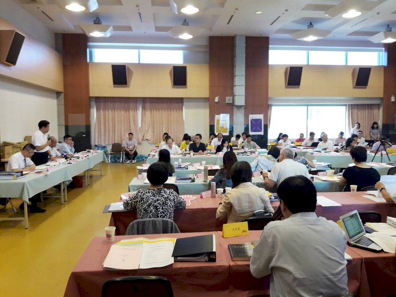 文言文比例降至35%到45% 民團看法分歧