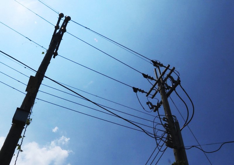 供電警戒橘燈估亮到11月 台電3招因應