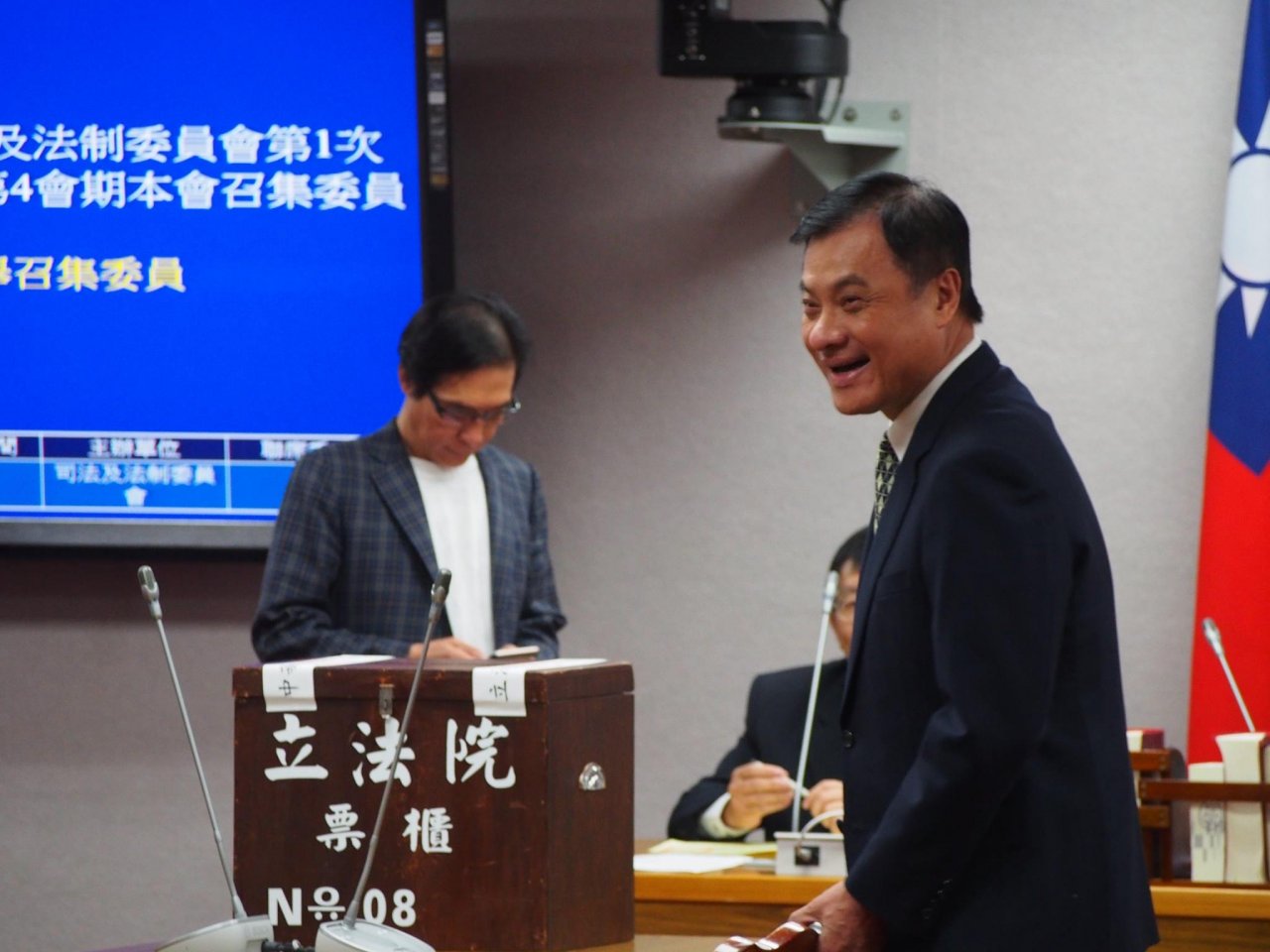 立院召委今選舉 綠拿10席藍獲6席