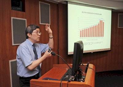 台經濟轉折 學者：須解決經濟三大黑手