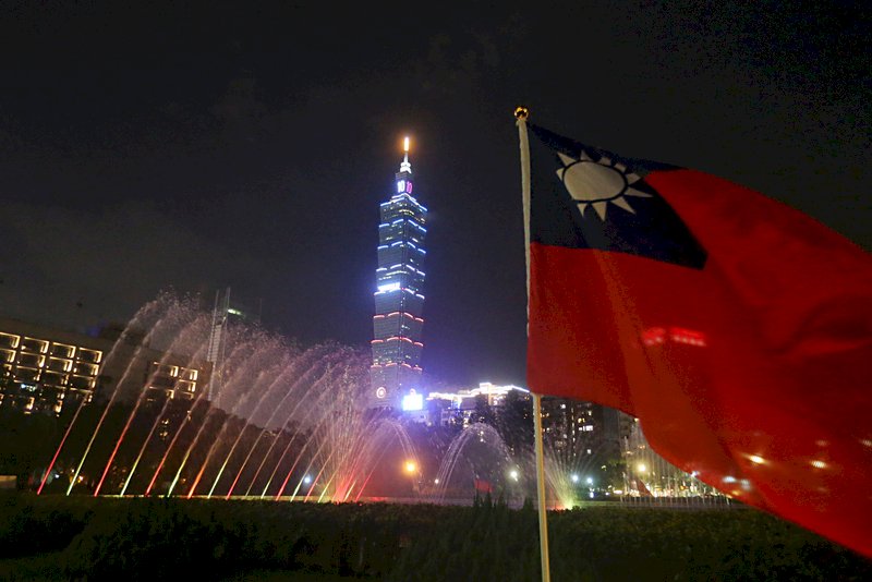 國慶同歡 台北101今起打燈台灣更好