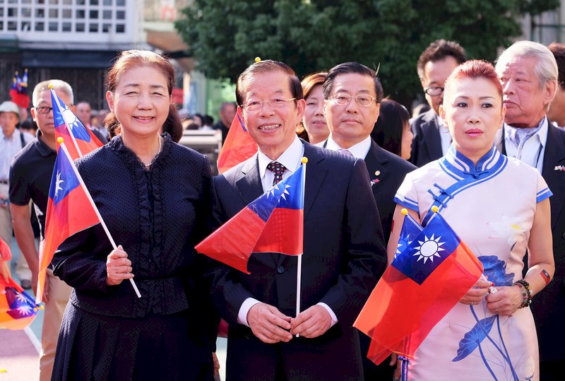 橫濱國慶遊行 中華民國萬歲響徹中華街