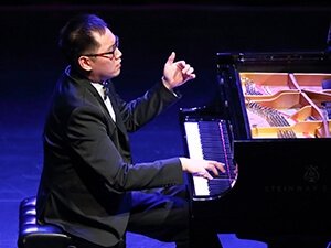 旅美鋼琴演奏家陳逸陽 登卡內基獨奏