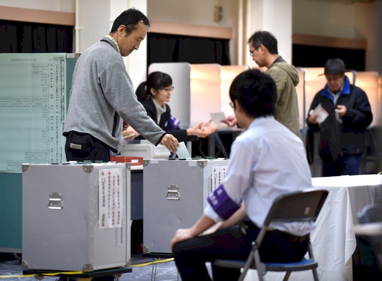 日眾院選舉出口民調：安倍執政聯盟將大勝