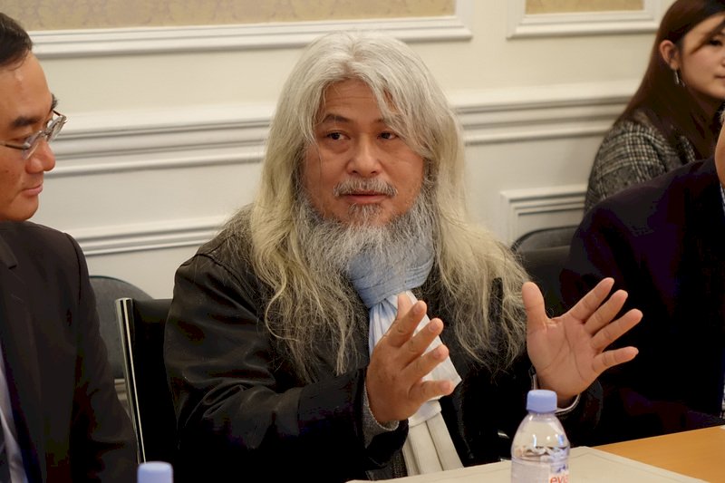 鋼索化身藝術 康木祥盼作品在英展出