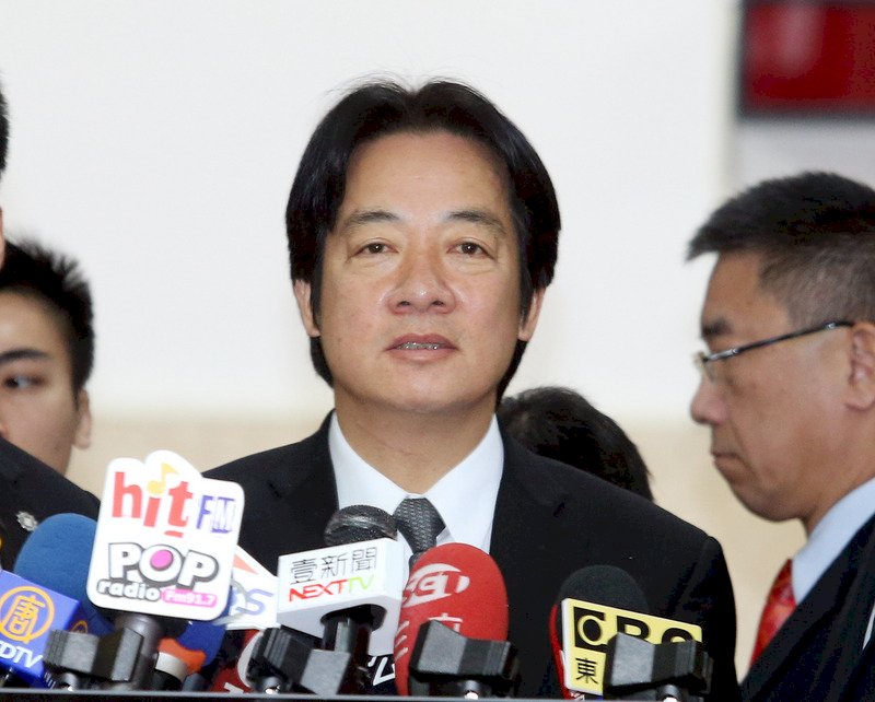 悠遊卡嗶不進輕軌 交通部1個月內召集會議