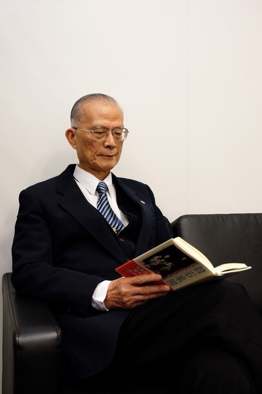 韓石泉自傳在日出版 謝長廷盼瞭解台灣