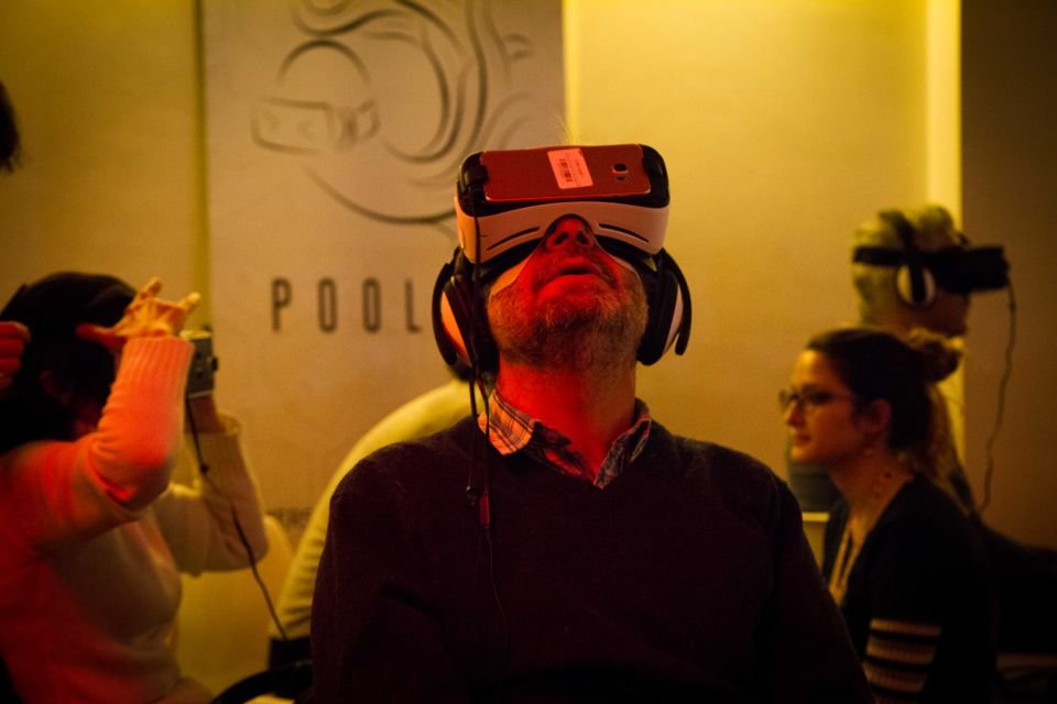 英研究：VR裝置恐對孩童視力造成傷害