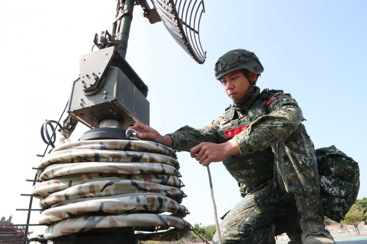 陸軍聯兵旅對抗 模擬裝甲對抗