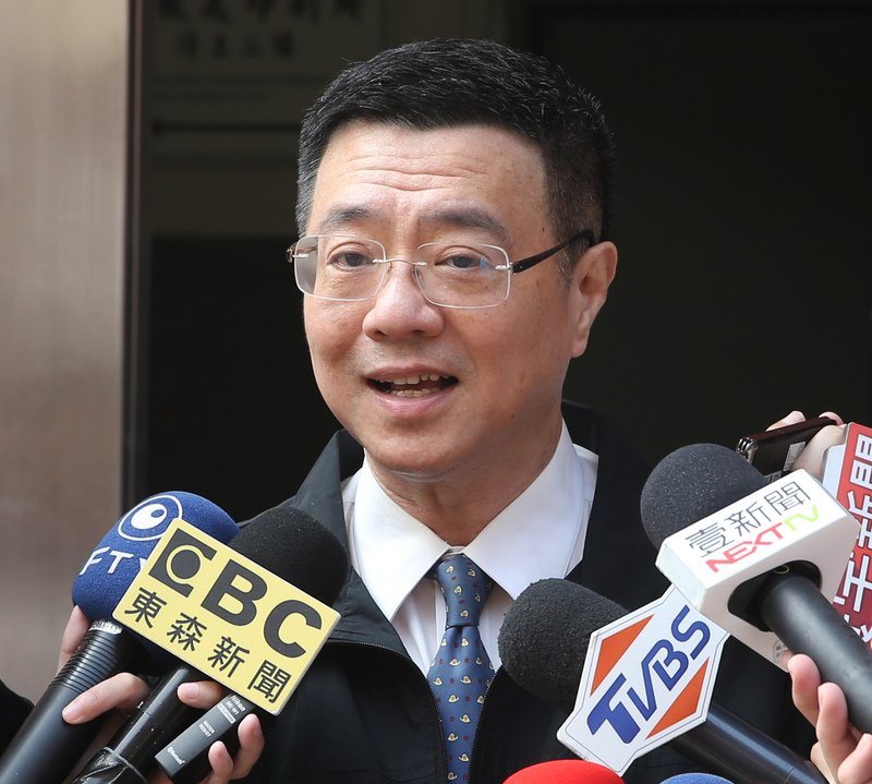修一例一休 卓榮泰：沈重的決定