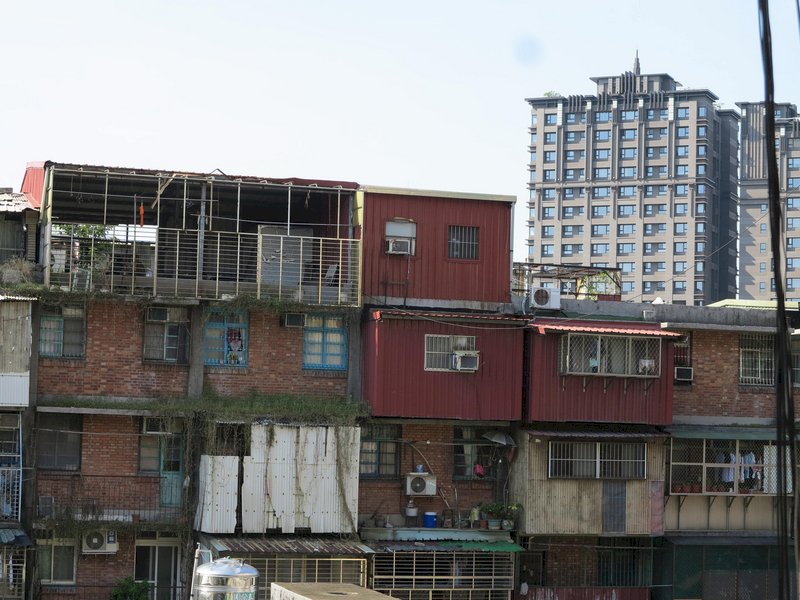 都更條例再修正 簡化都更危老屋代拆程序並提高容獎