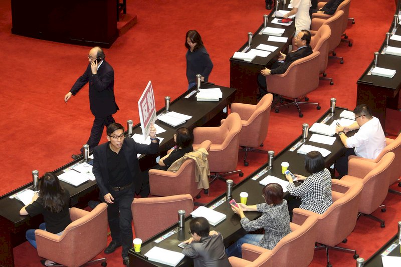 政黨法三讀 政治團體2年內須轉型為政黨