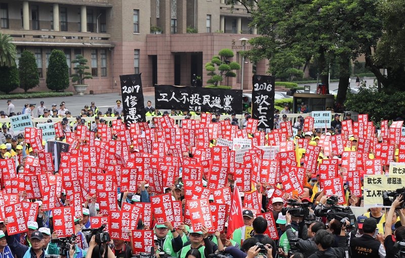 勞基法修法／反過勞 勞團難認同