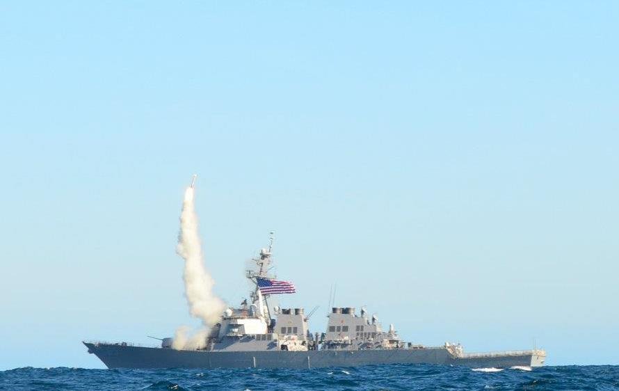 盟友齊心 美澳艦艇接連通過台灣海峽
