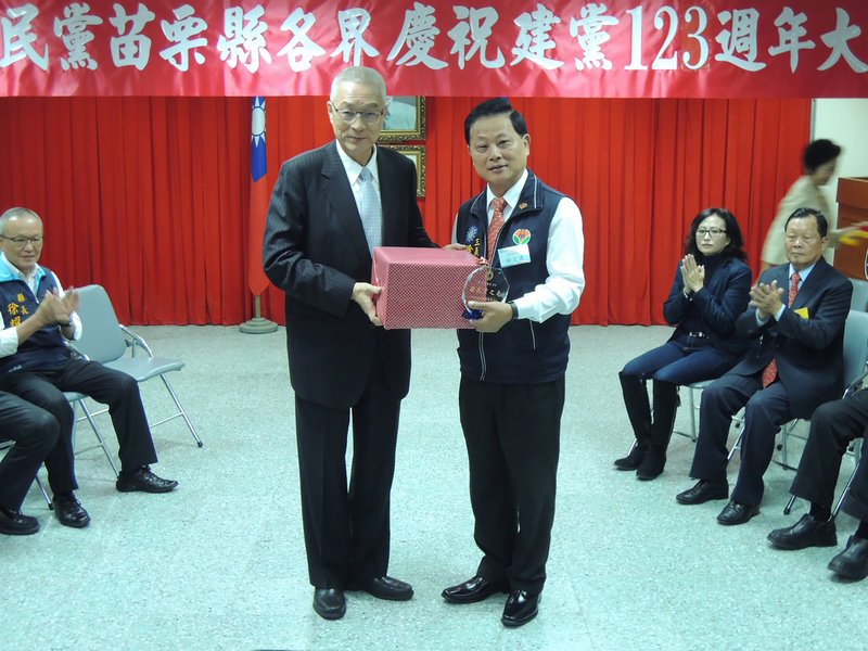 吳敦義籲黨員團結  以苗投新北為標竿