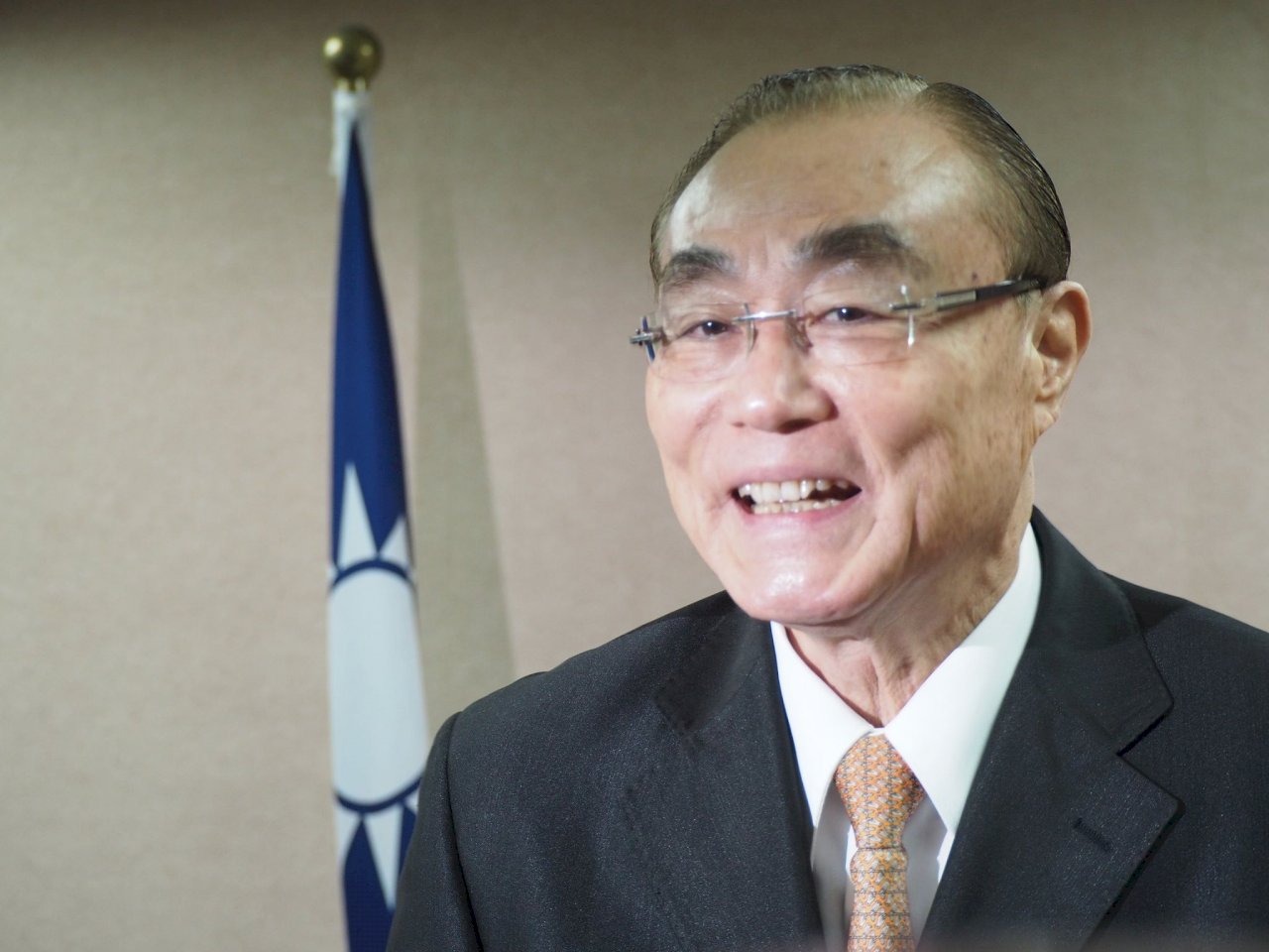 共軍軍機動態 馮世寬：從巴士海峽穿出