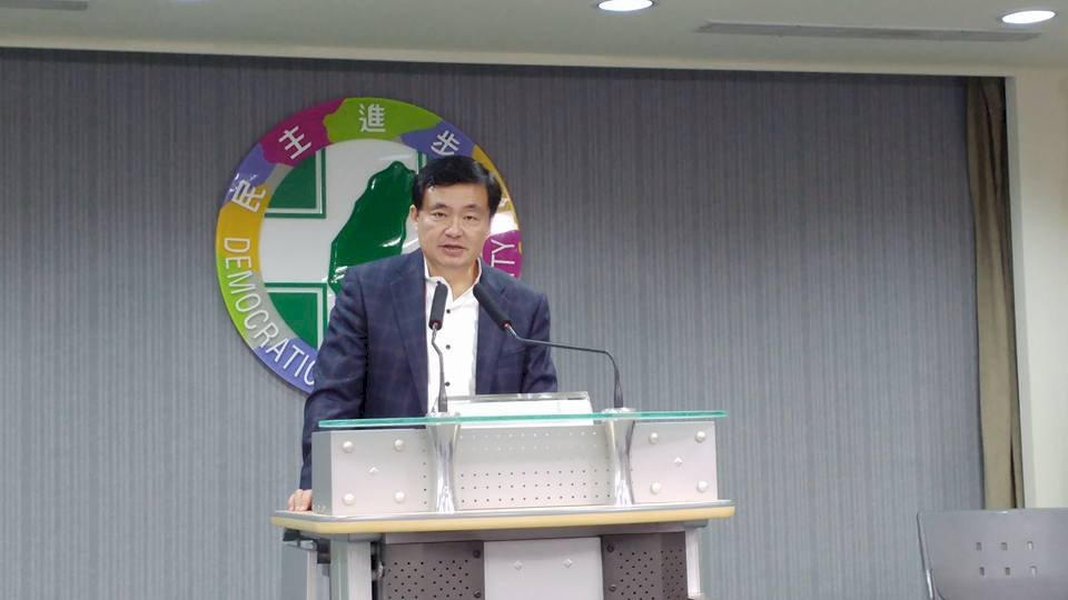 勞基法修法 民進黨：考量允執厥中