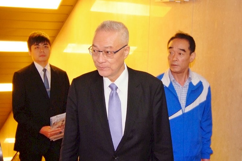 訪菲律賓泰國  吳敦義：免簽證應相互尊重