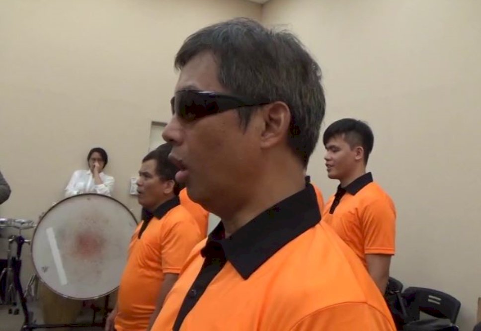 伊甸「黑社會」歌手給你好看