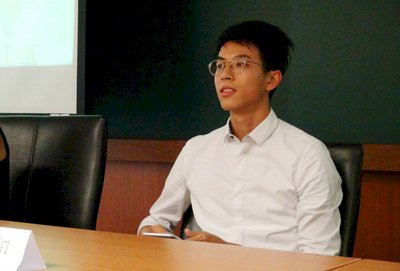 本土前線黃台仰缺席預審 遭發拘捕令