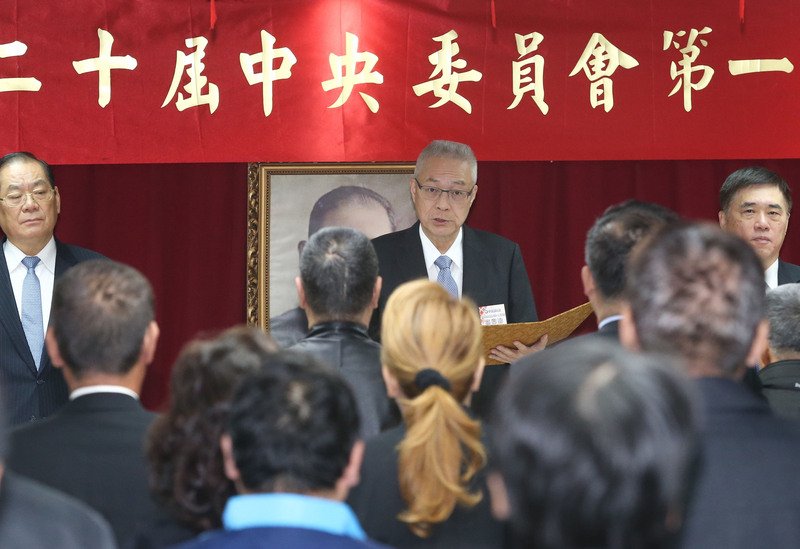 藍中委：面對政策 黨應發揮戰鬥力