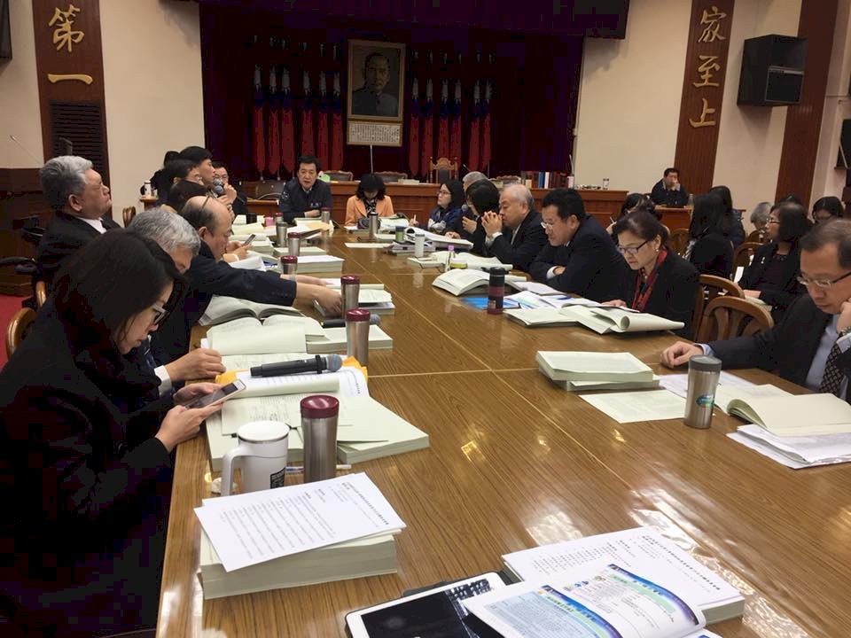 稅改初審 營所稅、股利所得課稅皆保留
