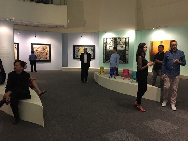 台藝術家楊鼎献 菲國創作展獲好評