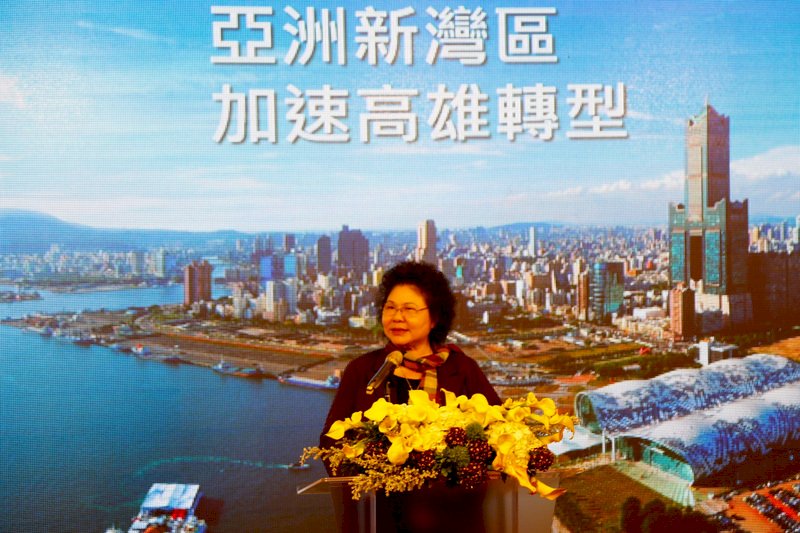 就職11週年  陳菊獻高雄零舉債成果