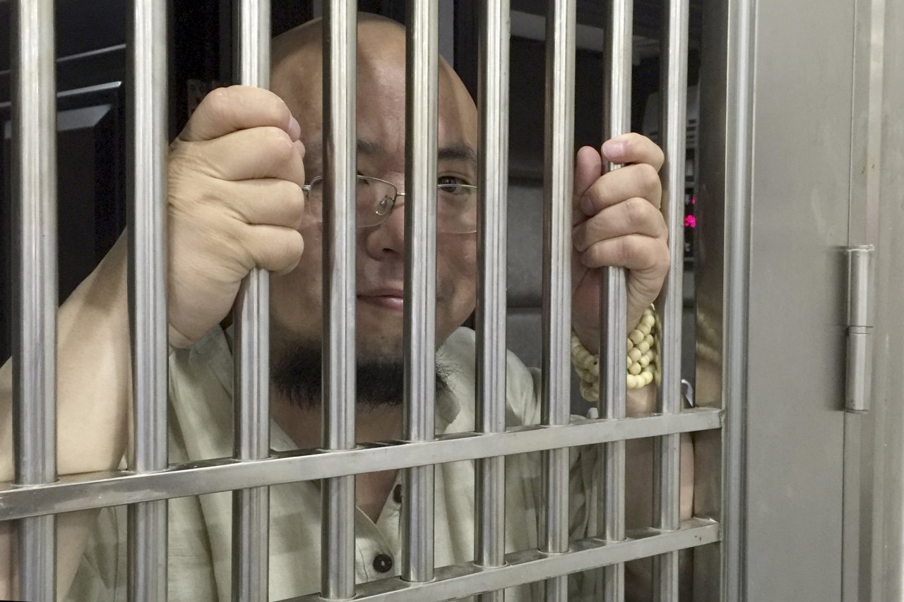 中國打擊異見 要求維權人士關推特帳號