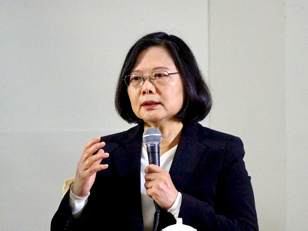 終結青年低薪 總統：2018最重要任務