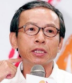 獲行政院文化獎  吳念真捐獎金助弱勢
