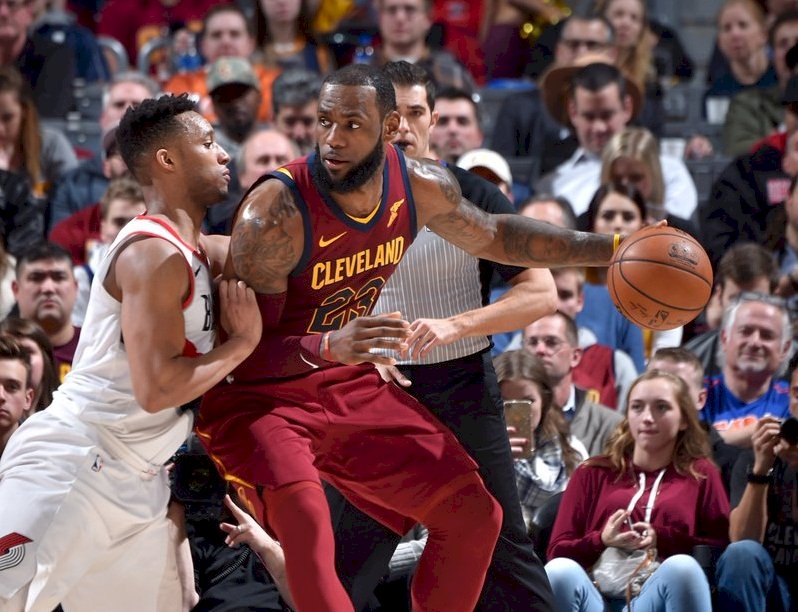 NBA湯瑪斯披騎士戰袍首役 攻下17分