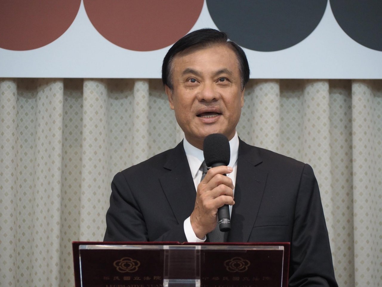 一例一休誰的錯 蘇嘉全：五院互相尊重