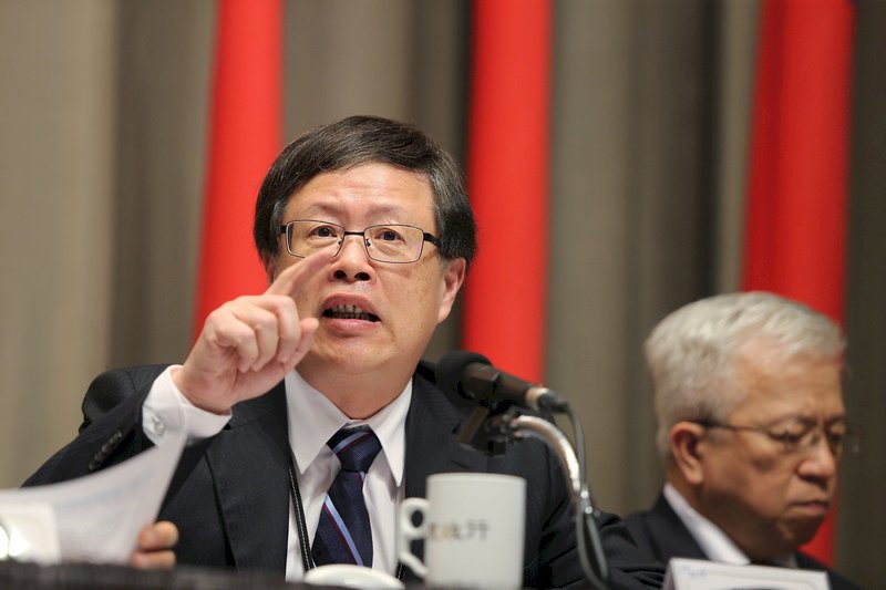 英脫歐歹戲拖棚 台央行坦言陸續減碼英磅和歐元