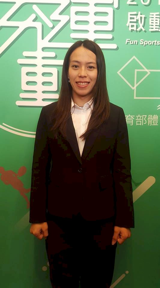 不舉重改當主持人 郭婞淳笑：表現有待加強